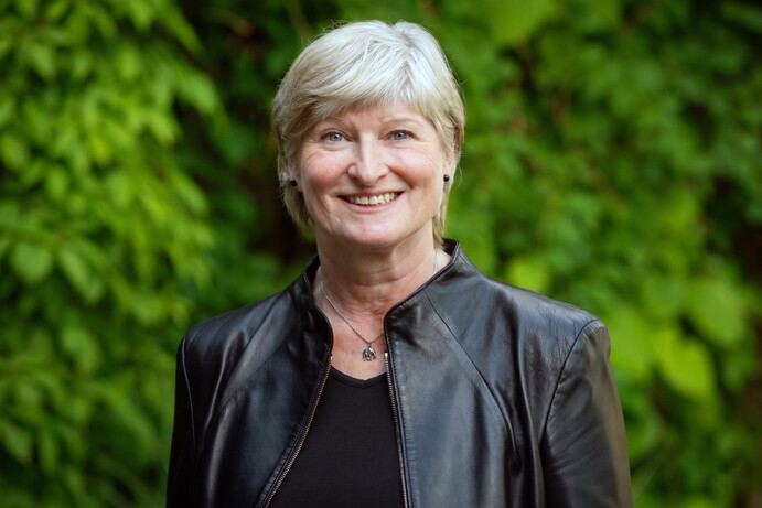 Corinna Lentz